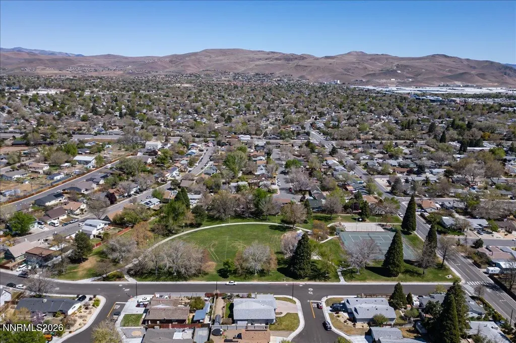 182 Rodger Sparks NV 89431