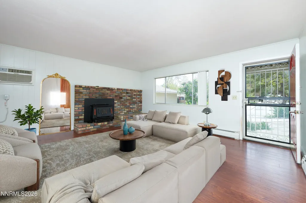 1118 Patton Carson City NV 89703