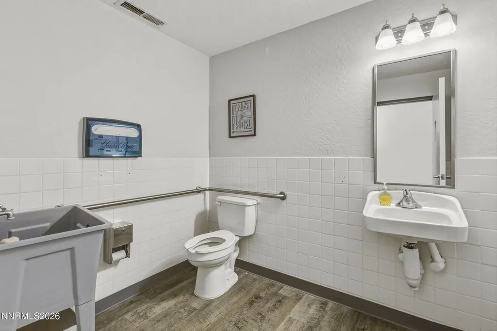 460 Main Fernley NV 89408