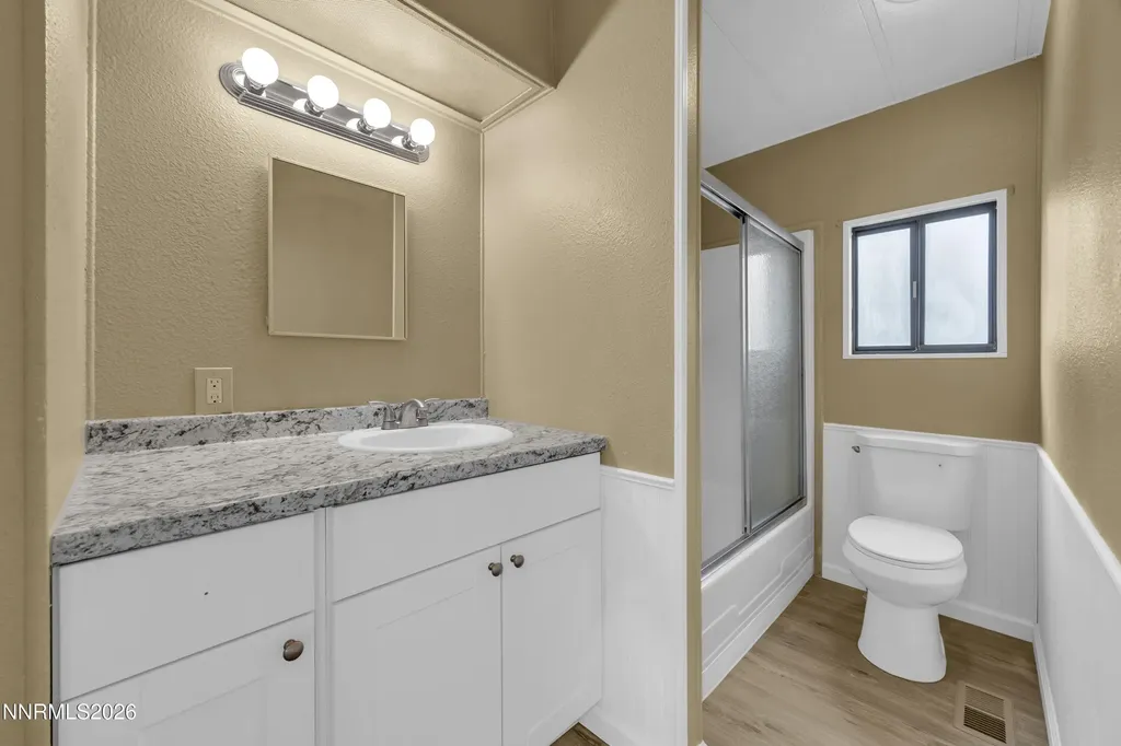 5908 Middle Fork Sun Valley NV 89433