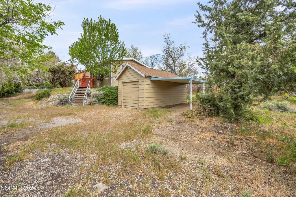 5908 Middle Fork Sun Valley NV 89433