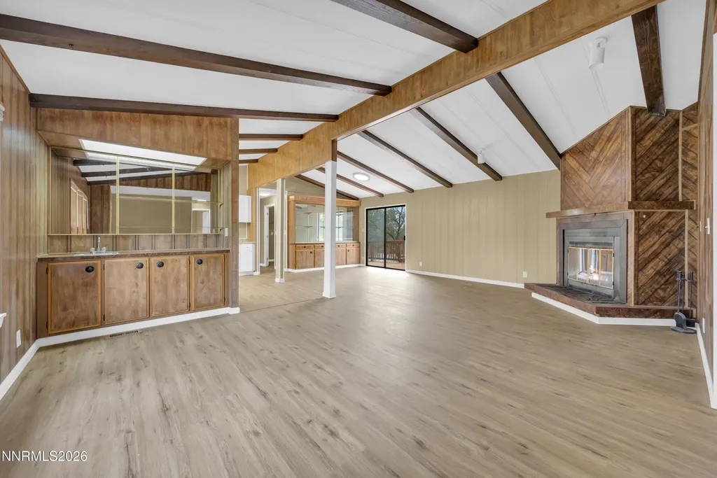 5908 Middle Fork Sun Valley NV 89433