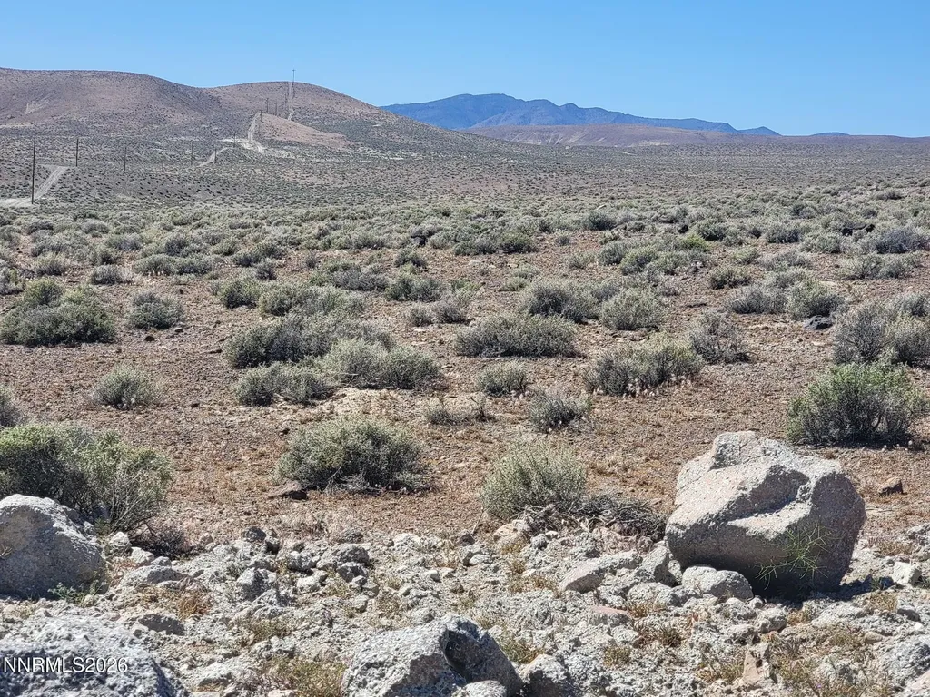 1650 Sky View Silver Springs NV 89429