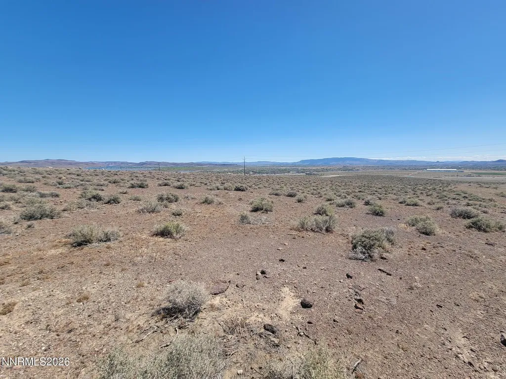 1650 Sky View Silver Springs NV 89429