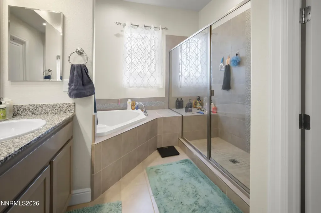 690 Rose Fernley NV 89408