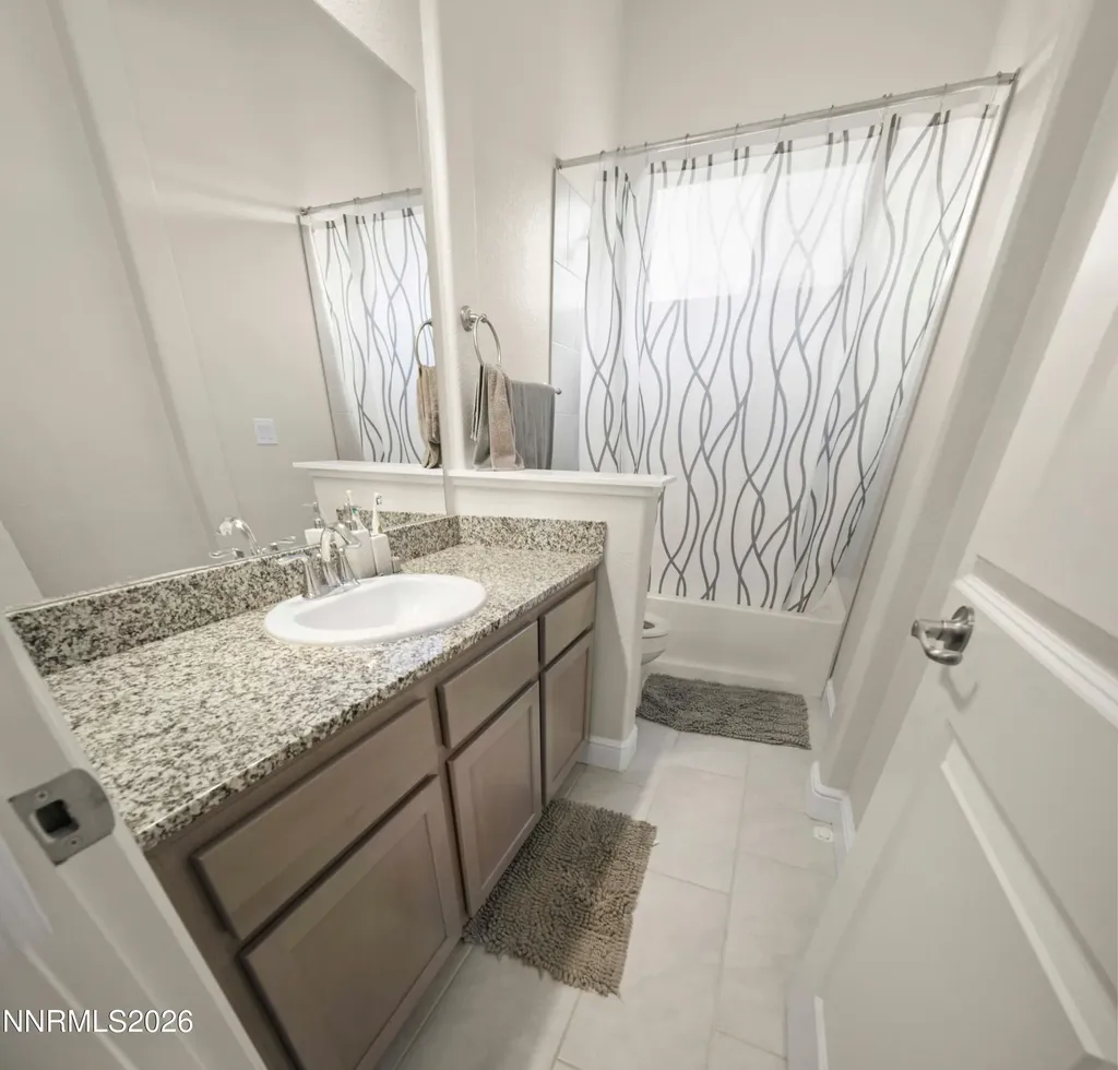 690 Rose Fernley NV 89408