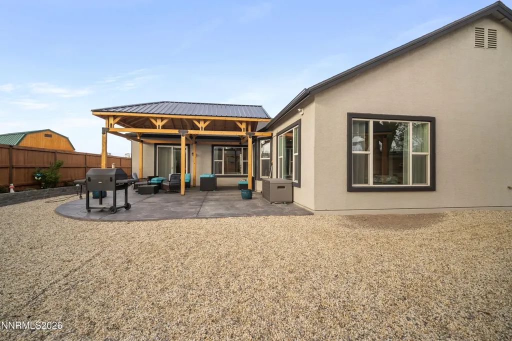 690 Rose Fernley NV 89408