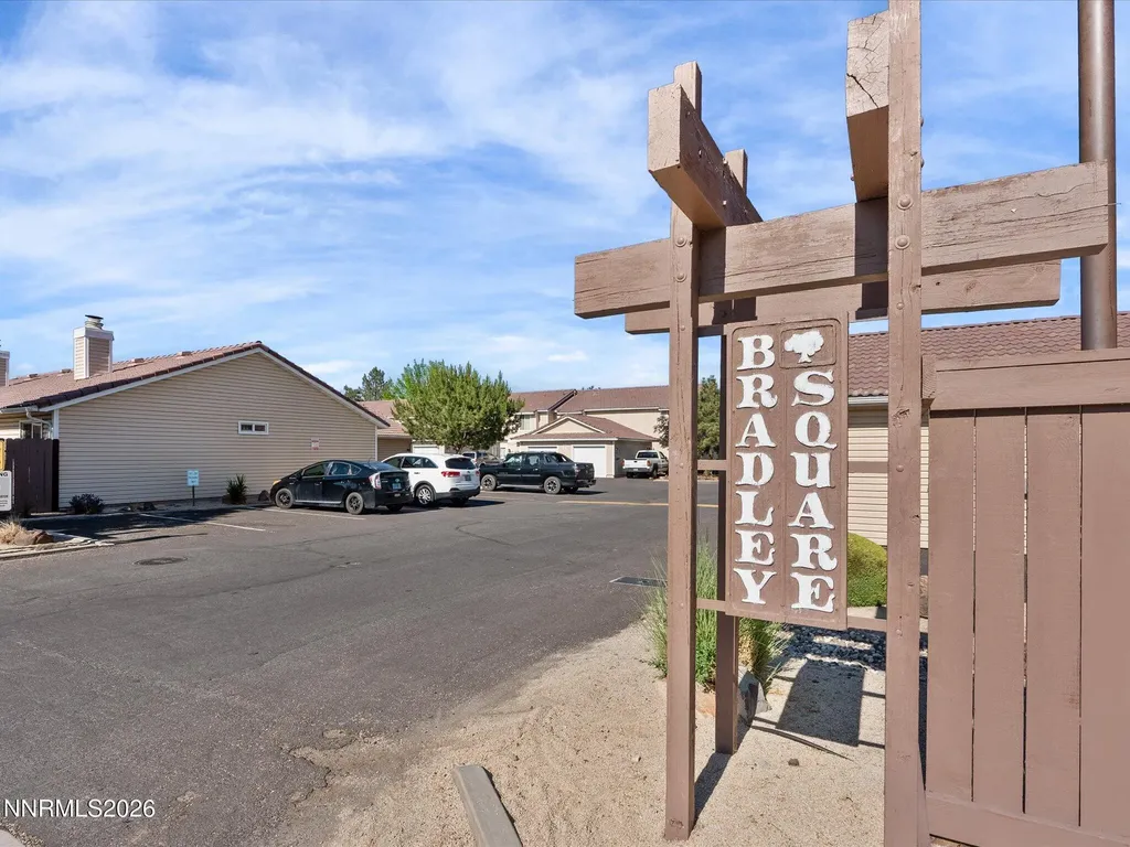 1122 Bradley Sparks NV 89434