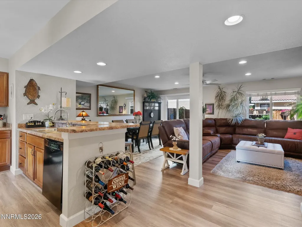 1122 Bradley Sparks NV 89434