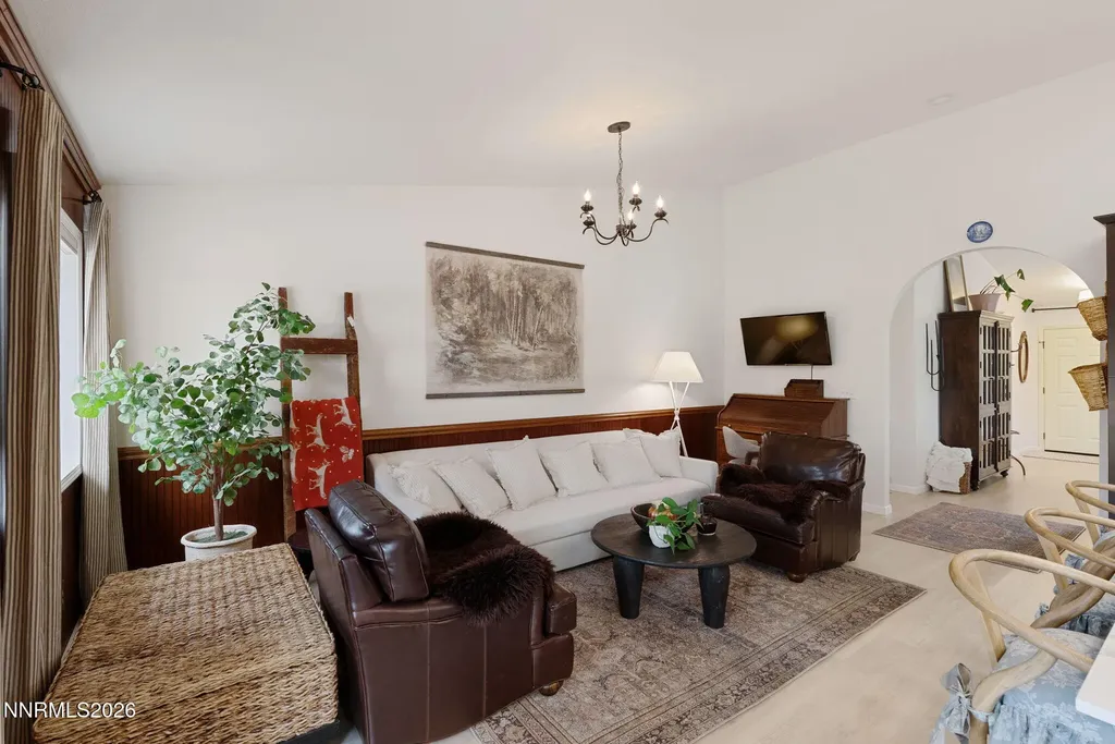 1709 Lantana Minden NV 89423