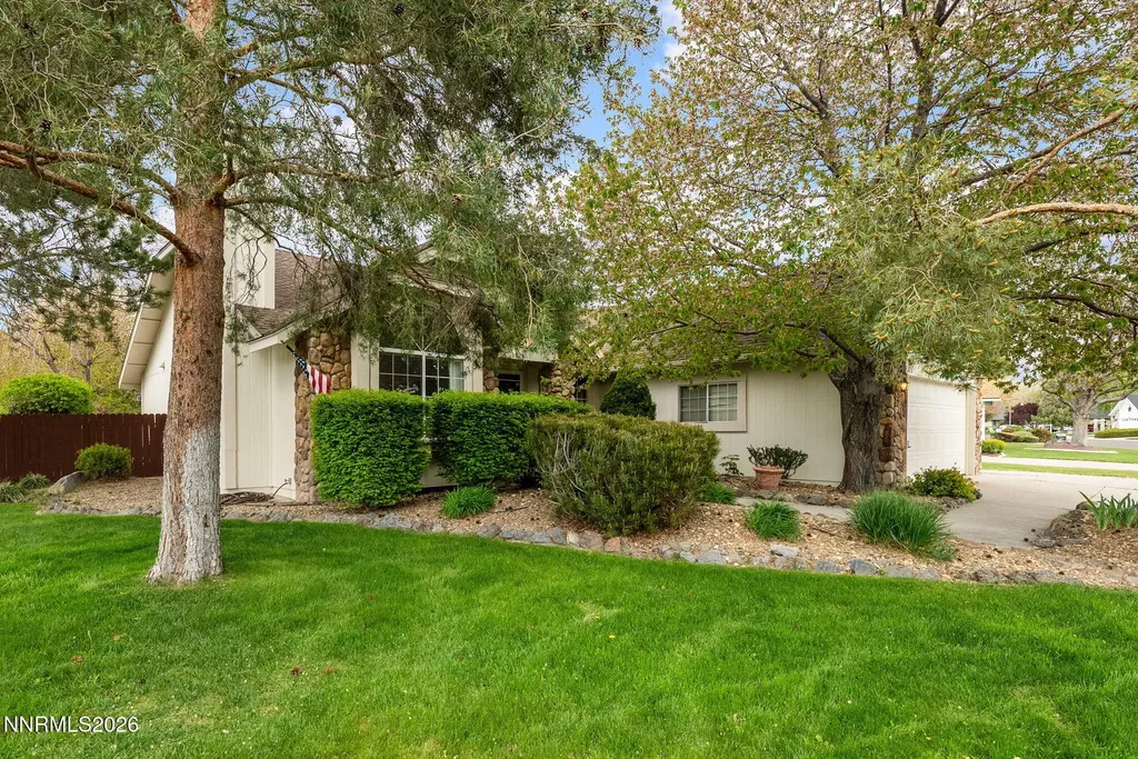 1709 Lantana Minden NV 89423