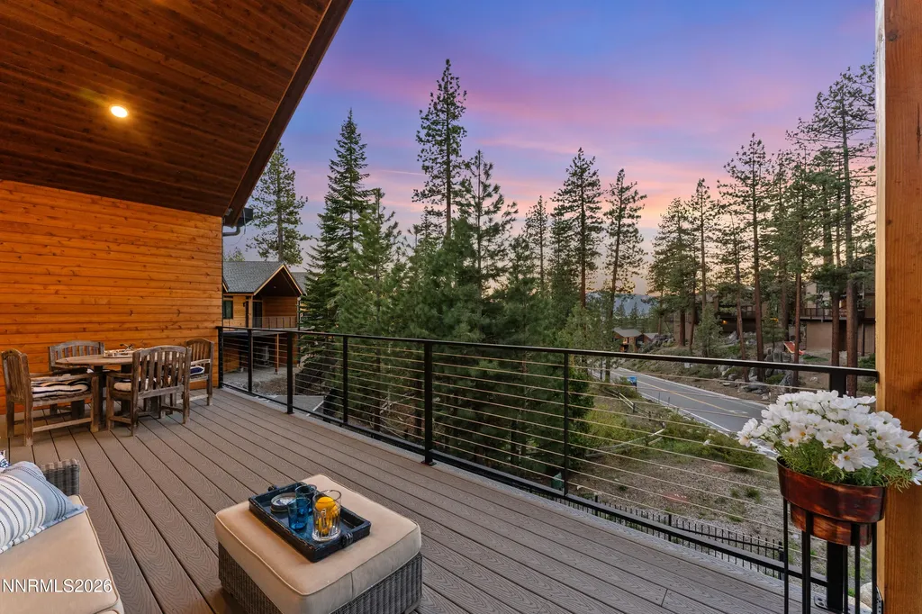 170 Sierra Colina Stateline NV 89449