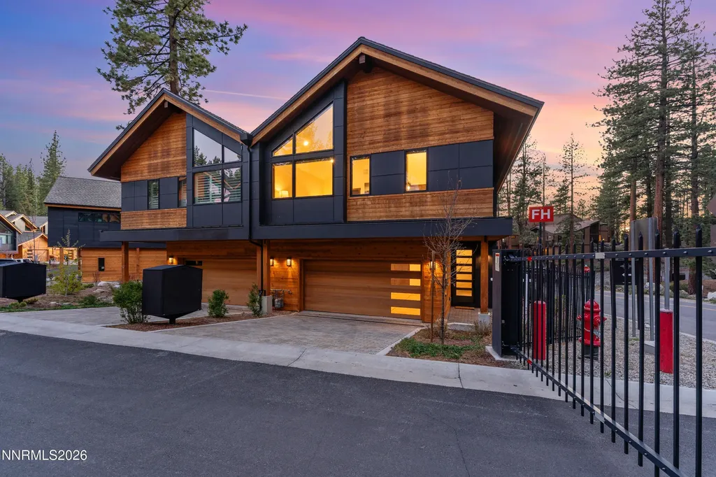 170 Sierra Colina Stateline NV 89449