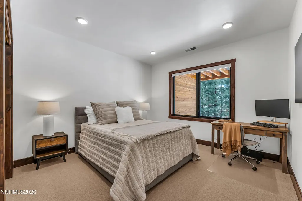 170 Sierra Colina Stateline NV 89449