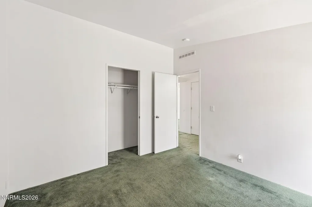 5445 Lupin Sun Valley NV 89433
