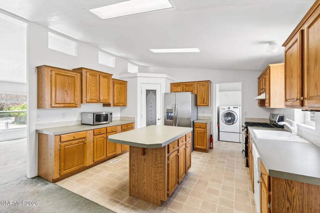 5445 Lupin Sun Valley NV 89433