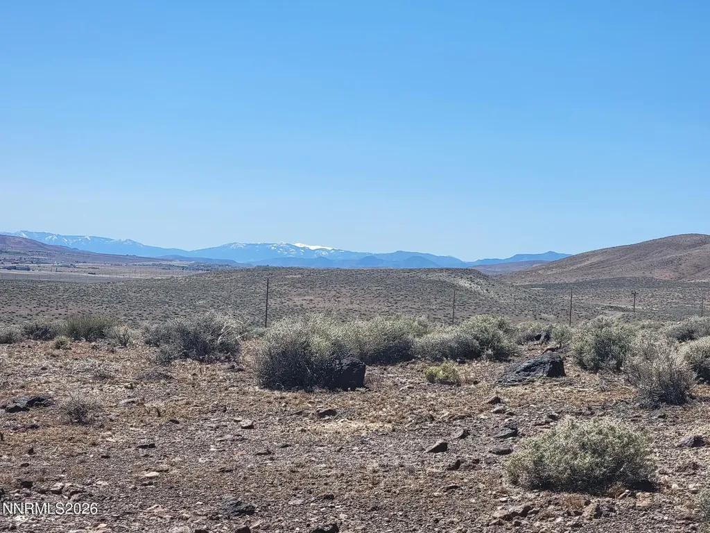 1655 Sky View Silver Springs NV 89429