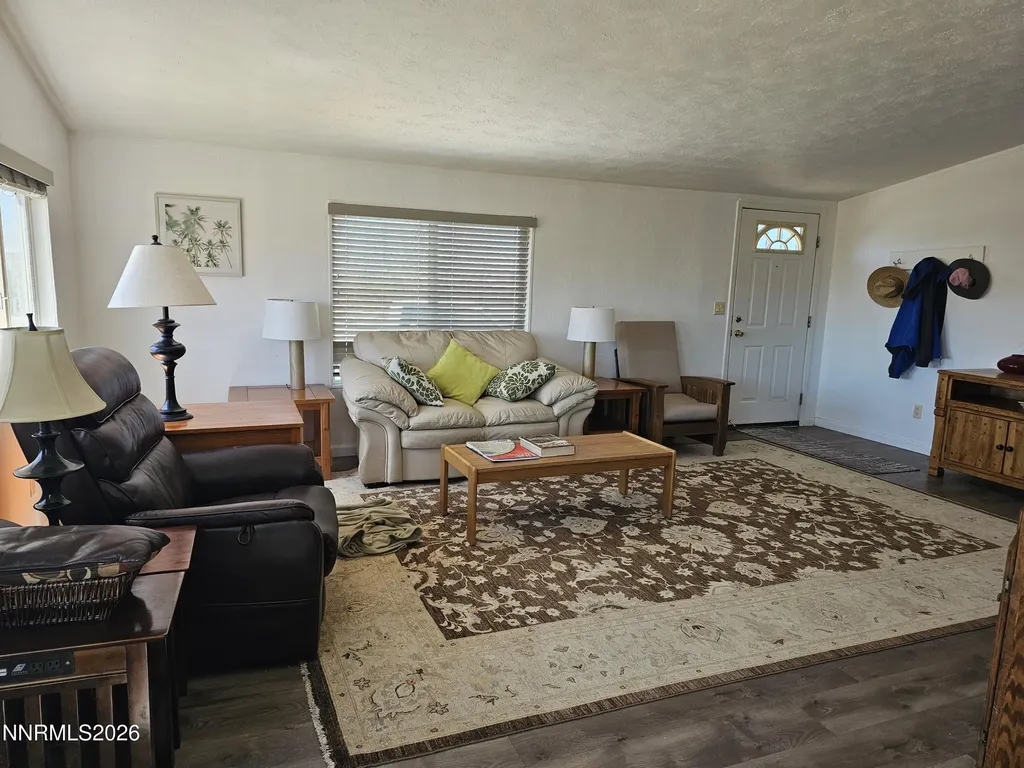 557 Us Highway 95a Yerington NV 89447