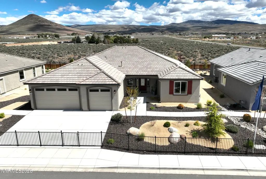2318 Seaberry Sparks NV 89441