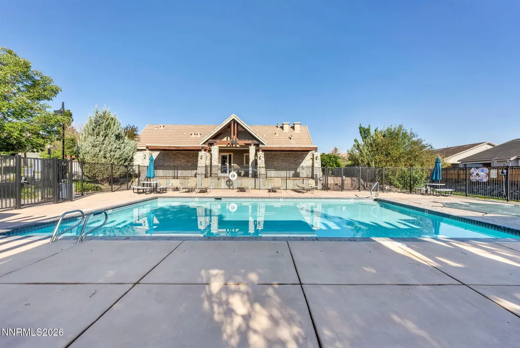 4912 Bougainvillea Sparks NV 89436