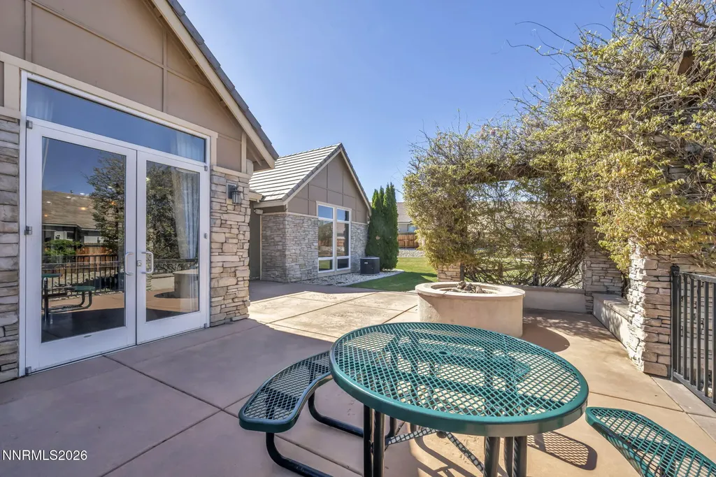 4912 Bougainvillea Sparks NV 89436