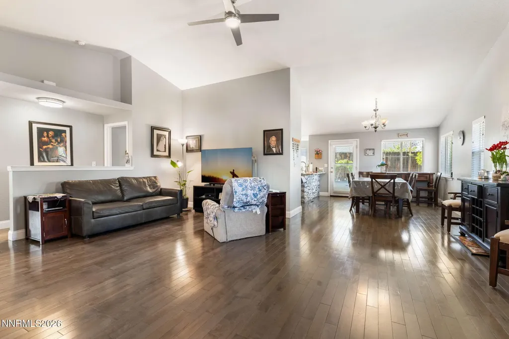 1371 Winwood Gardnerville NV 89410