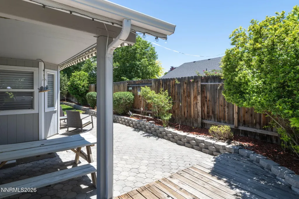 1371 Winwood Gardnerville NV 89410