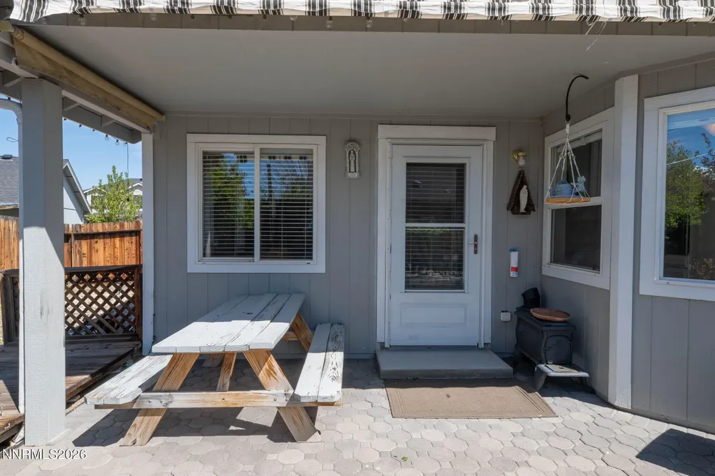 1371 Winwood Gardnerville NV 89410