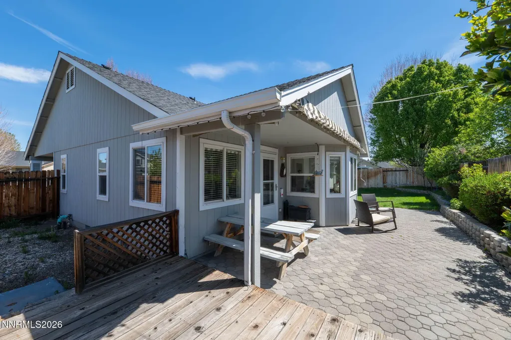 1371 Winwood Gardnerville NV 89410