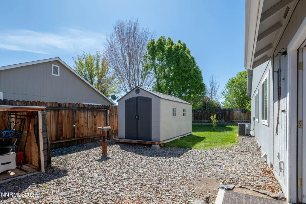 1371 Winwood Gardnerville NV 89410