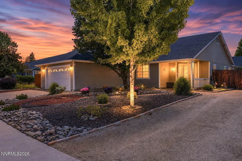 1371 Winwood Gardnerville NV 89410