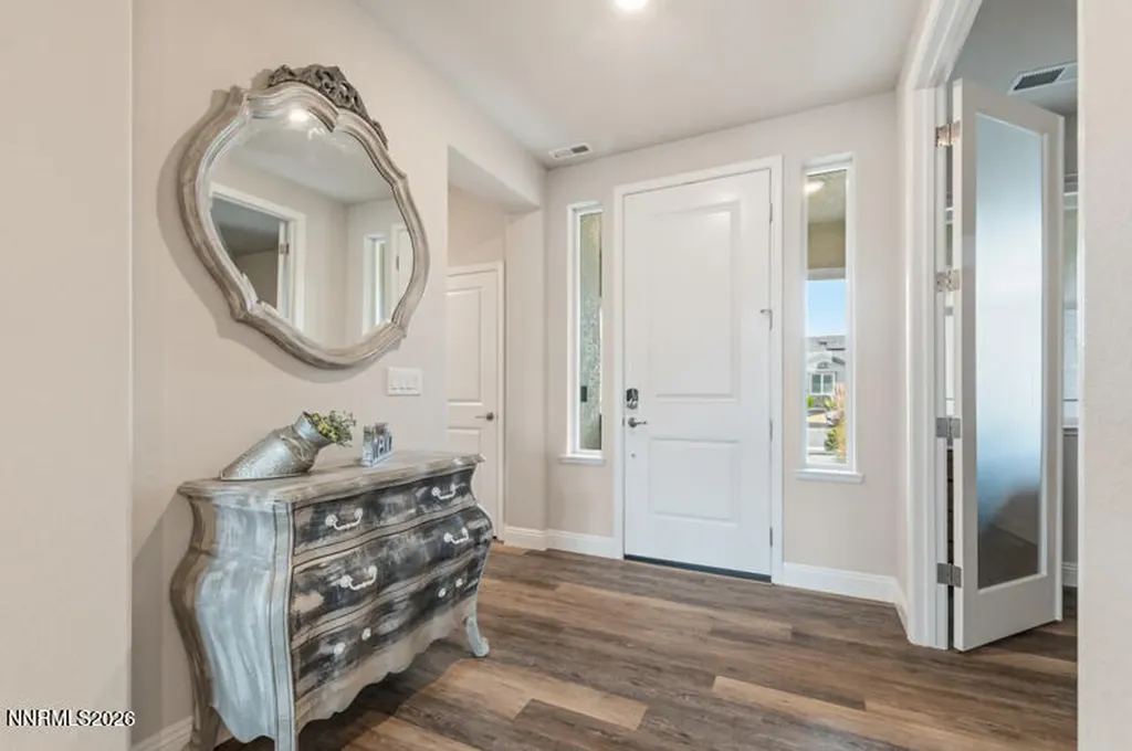 1006 Garden Pond Sparks NV 89441
