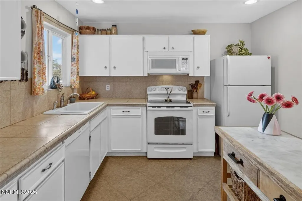 1385 Tioga Reno NV 89503