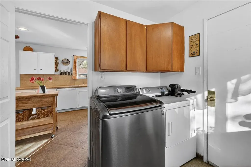 1385 Tioga Reno NV 89503