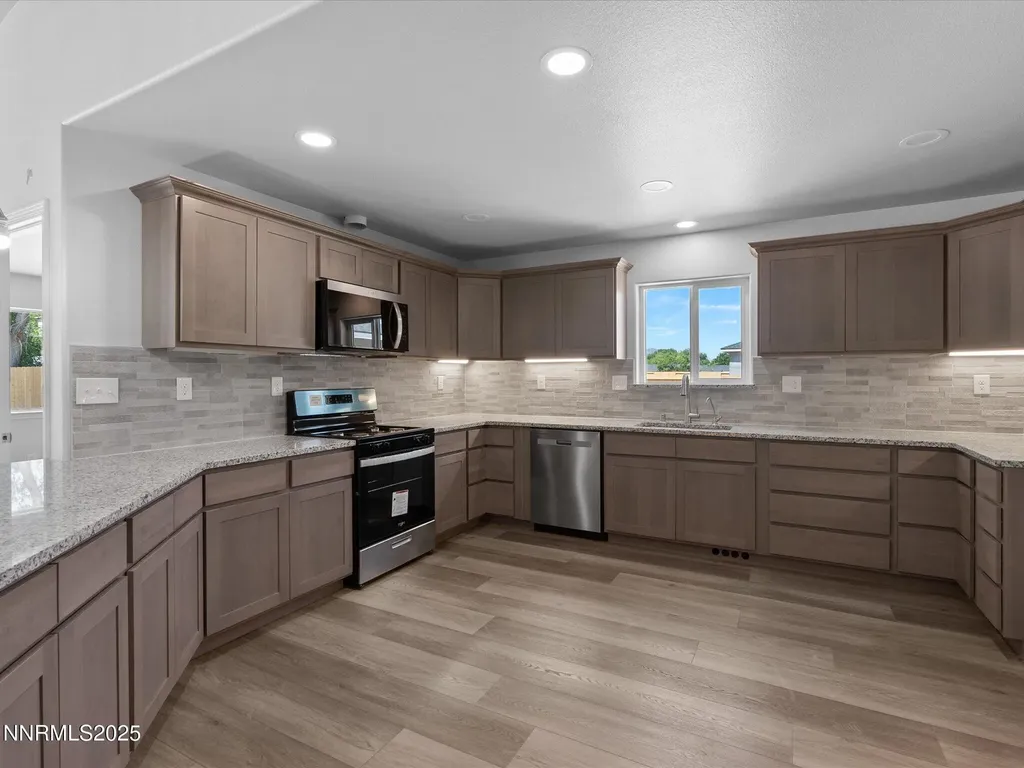 1370 Nevada Pacific Fernley NV 89408