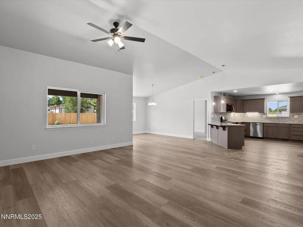 1370 Nevada Pacific Fernley NV 89408