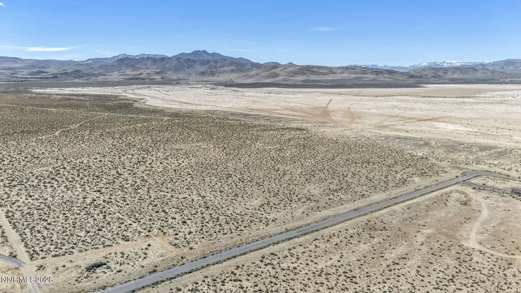 49 Desert Wells Stagecoach NV 89429