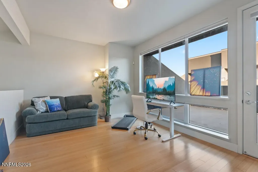 374 State Reno NV 89501