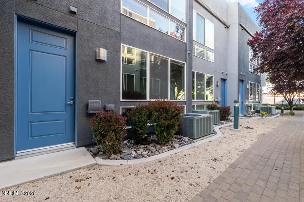 374 State Reno NV 89501