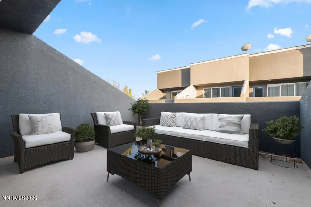 374 State Reno NV 89501