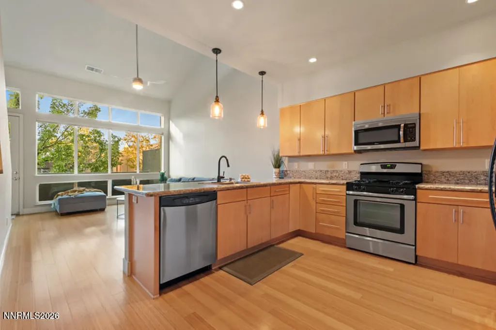 374 State Reno NV 89501