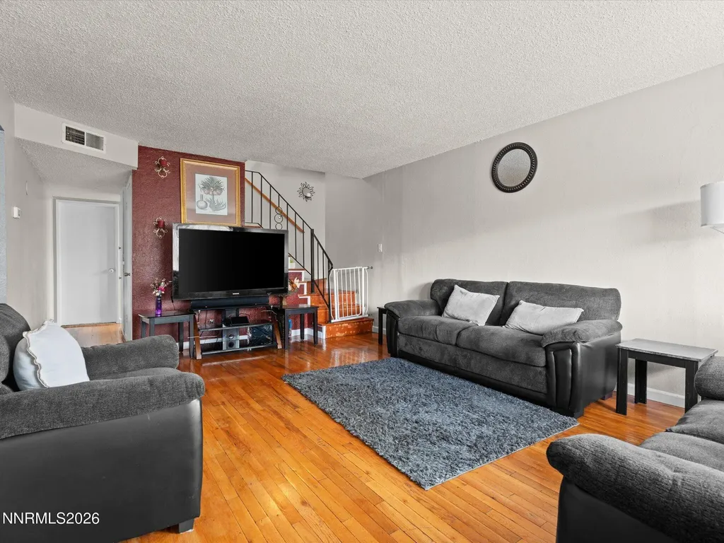 2575 9th Reno NV 89512