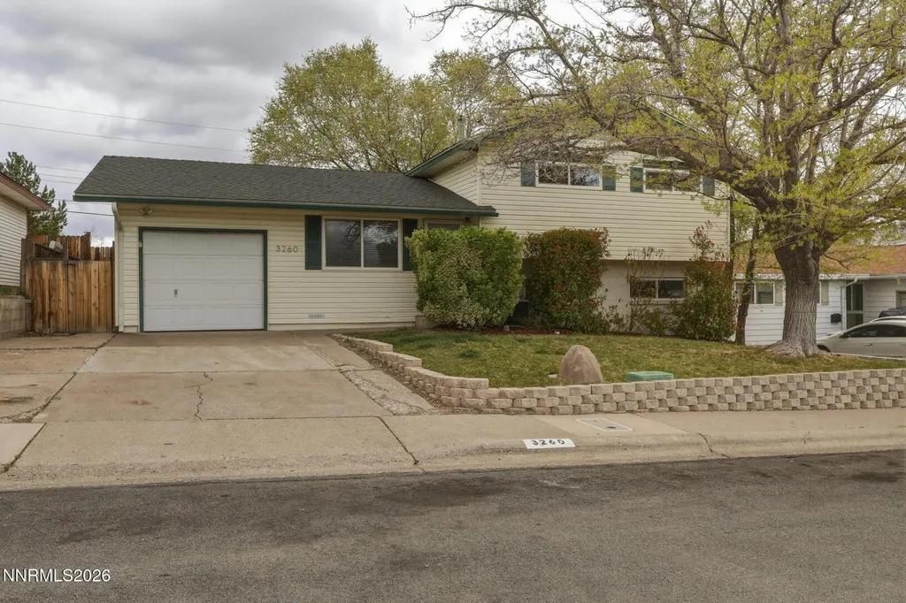 3260 Heights Reno NV 89503