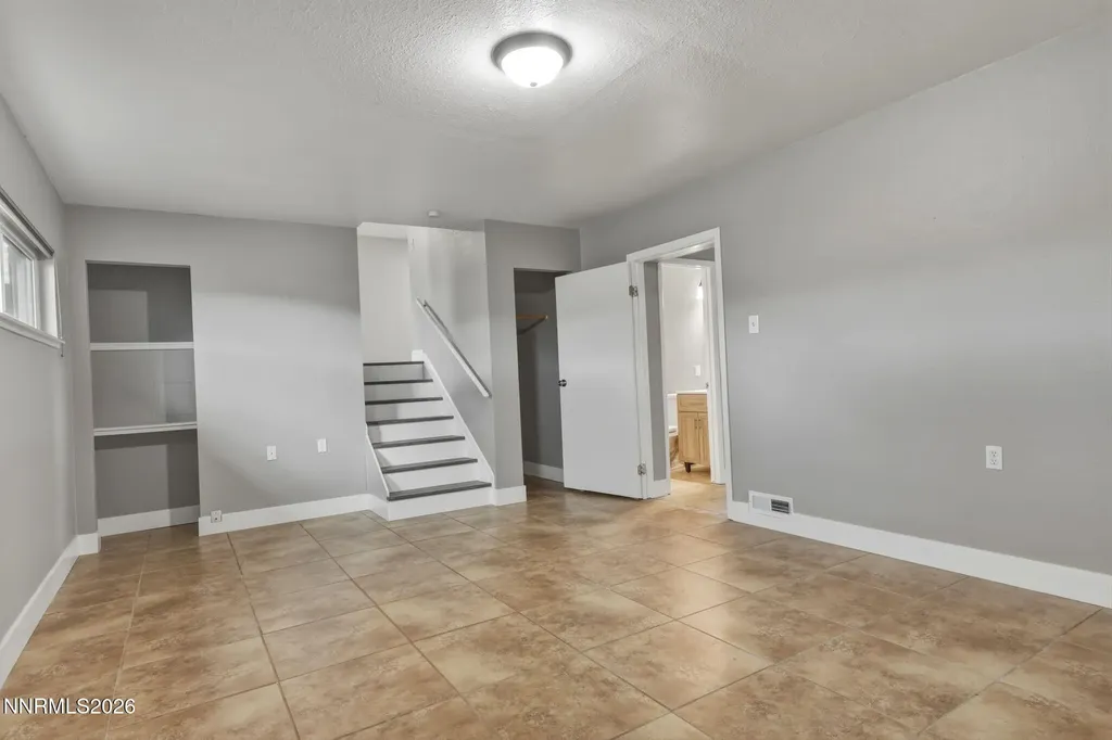 3260 Heights Reno NV 89503