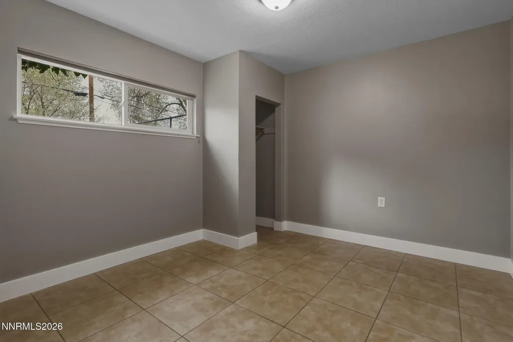 3260 Heights Reno NV 89503