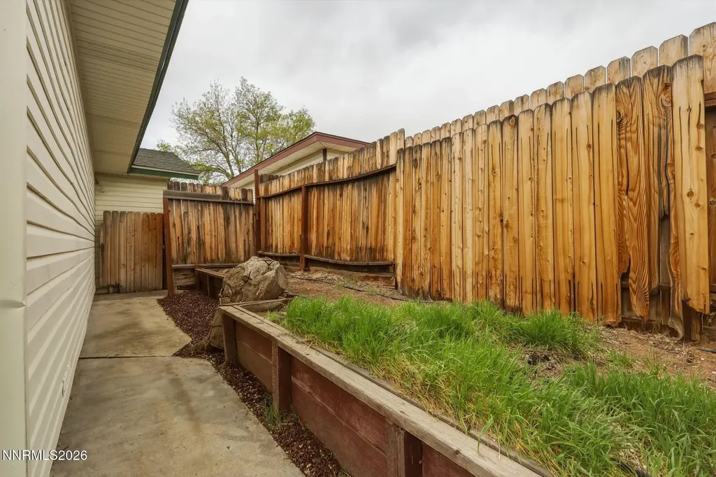 3260 Heights Reno NV 89503