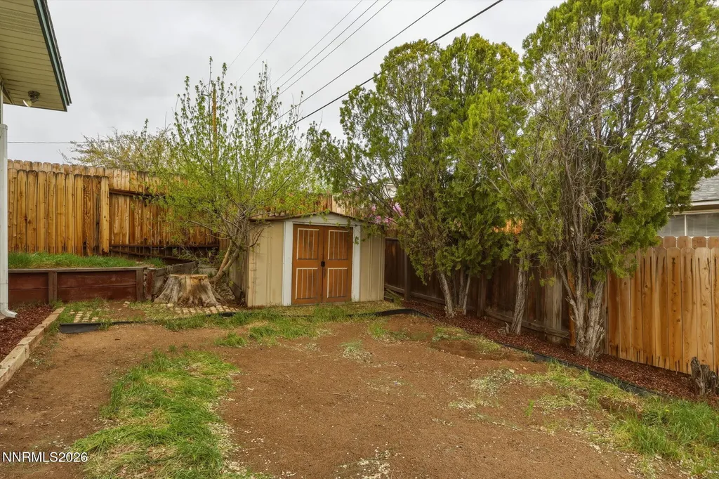 3260 Heights Reno NV 89503