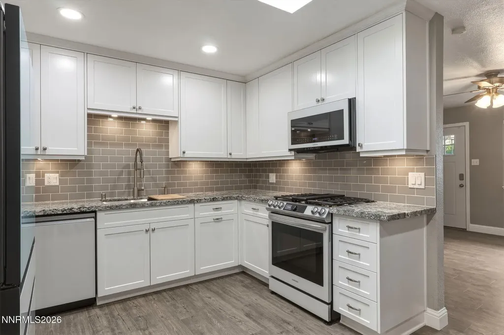 3260 Heights Reno NV 89503