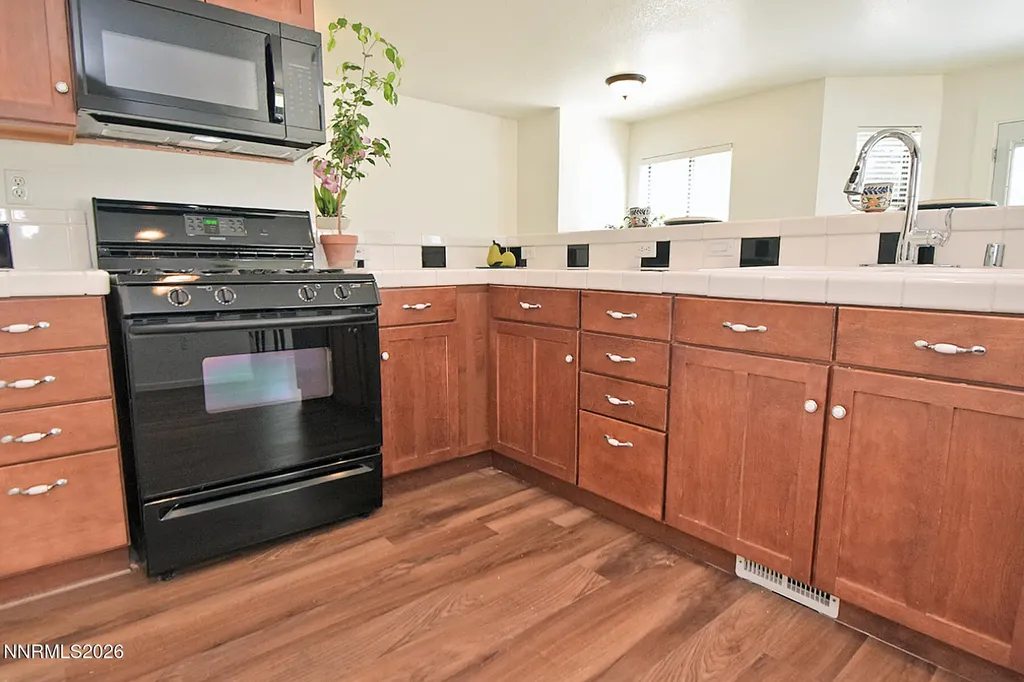 5712 Royal Vista Reno NV 89523
