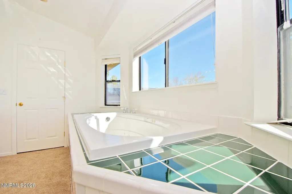 5712 Royal Vista Reno NV 89523